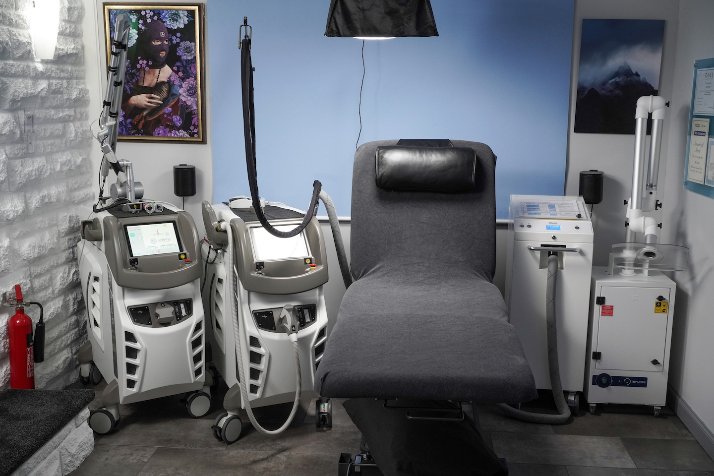 Modern well equipped laser clinic